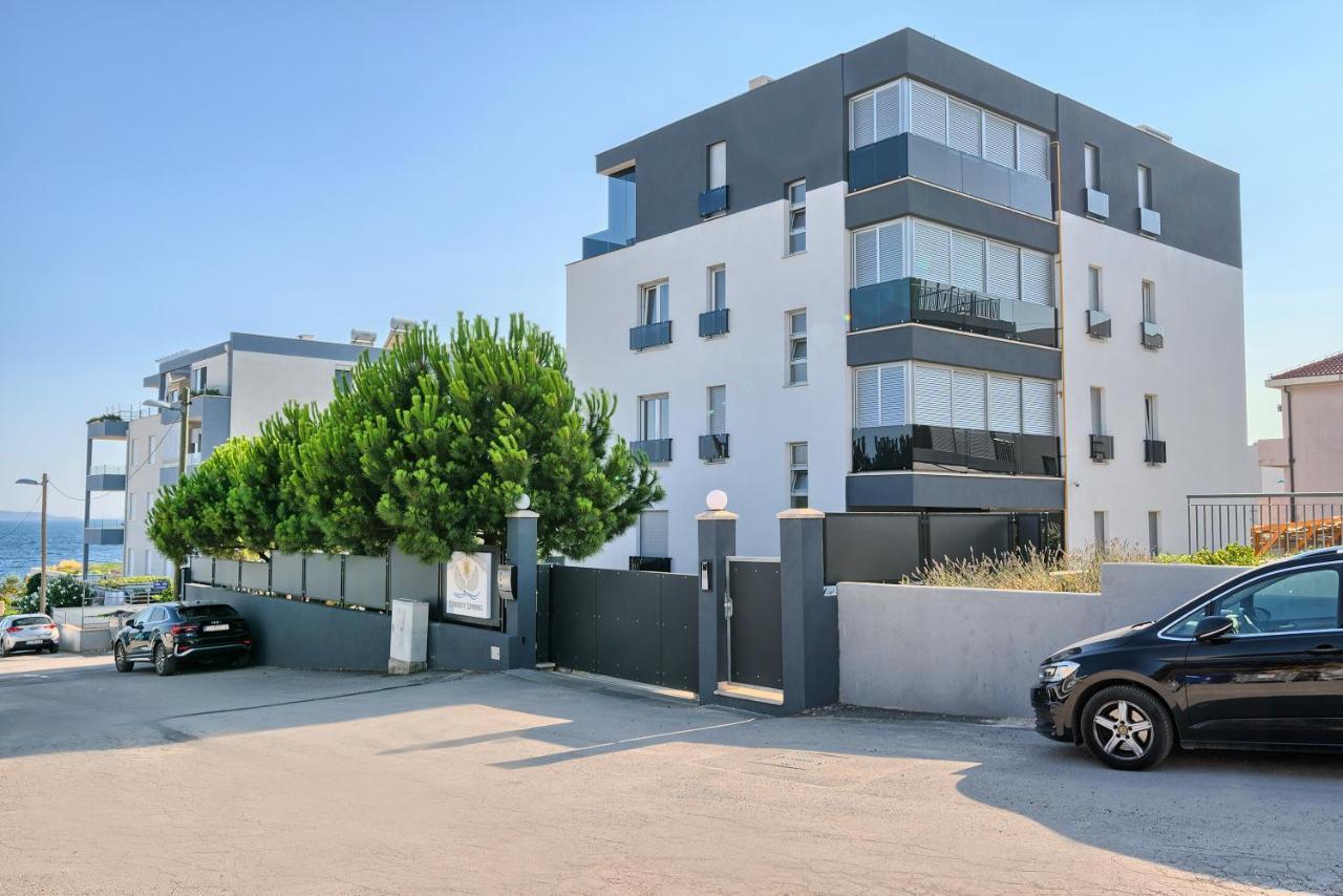 Liberty Living Apartments Split Exterior photo